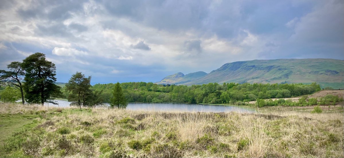 Loch Ardinning & Dumgoyne #Scotland 🏴󠁧󠁢󠁳󠁣󠁴󠁿 ⁦@StormHour⁩ ⁦@ThePhotoHour⁩ ⁦@BBCScotWeather⁩ ⁦@BBCWthrWatchers⁩ ⁦@bbcweather⁩