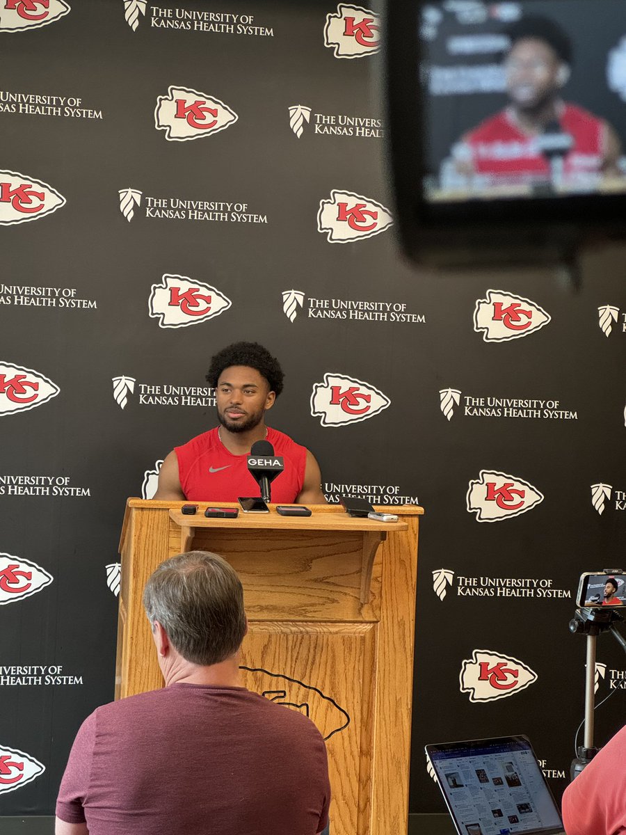 #Chiefs: Phillip Brooks says former K-State teammate Felix Anudike-Uzomah told him “we win championships here,” and to come into rookie minicamp ready to work.