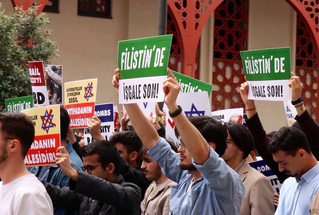 As students of Ibn Haldun University we always stand with Palestine  🇵🇸