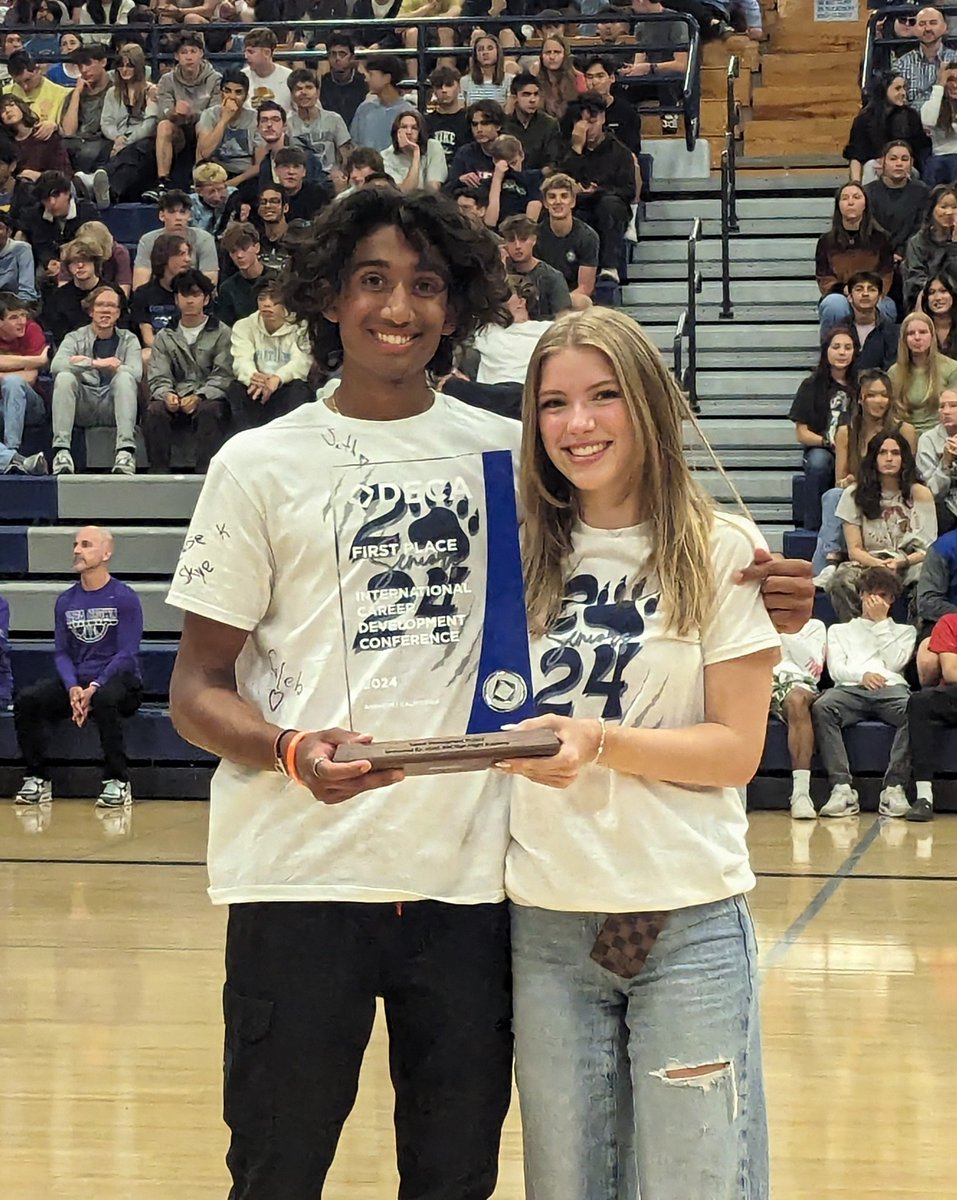 PrincipalLCHS's tweet image. Scenes from today&apos;s Senior Celebration!! #Classof2024 #WALC