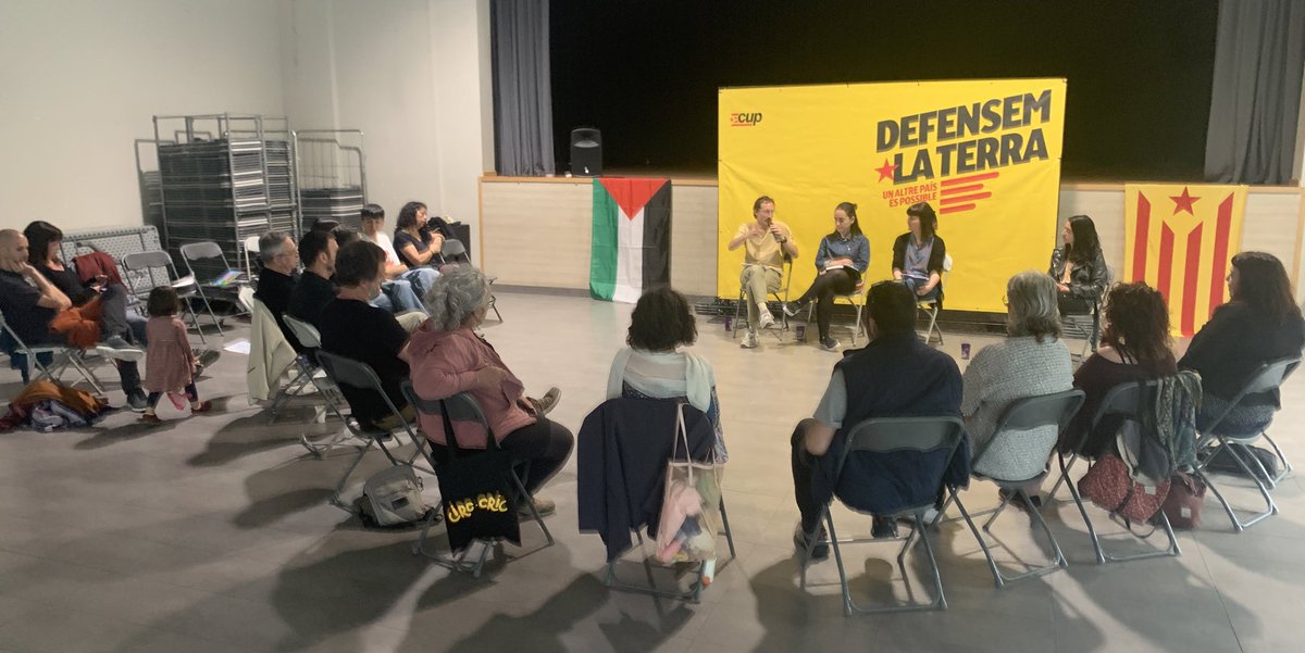 🟡 Ahir, al Figueró, <a href="/MarAmpurdanes/">Mar Ampurdanès</a> <a href="/ainatellaa/">Ainetta</a> i <a href="/blaitc/">Blai</a> van compartir propostes, reptes i compromisos que la <a href="/cupnacional/">CUP Països Catalans</a> podrà entomar si aconseguim entrar amb força al Parlament. Mobilitzem l'esquerra independentista! El 12M cap vot rebel a casa!
#VotaCUP #DefensemLaTerra