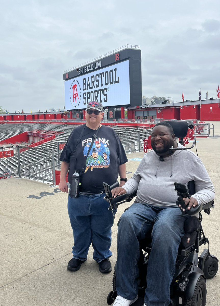 Thanks for your inspiration <a href="/EricLeGrand52/">Eric LeGrand</a> #FrankWalks