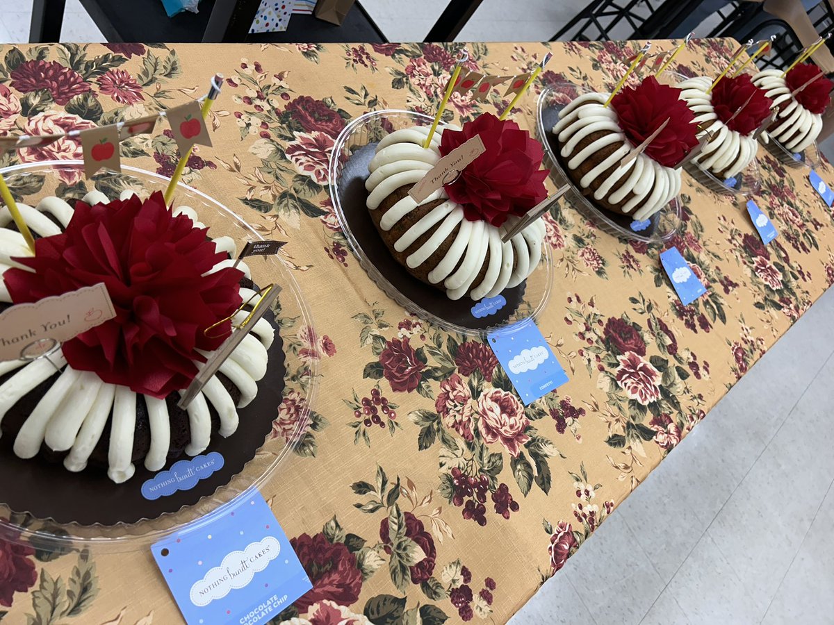 HAPPY TEACHER APPRECIATION WEEK! 💫💜 Our incredible @NewHopePTSA has shown up and shown OUT for our awesome staff! We started the week off with chair massages, raffles for plants and prizes, and a buffet of donated sweetness from @nothingbundt cakes + fresh coffee! @NHVoyagers