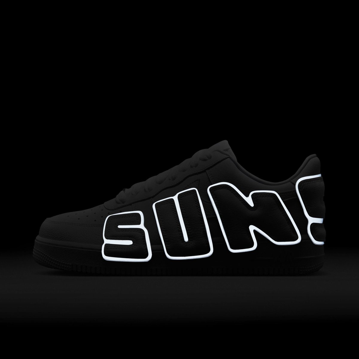 SNKRS STOCK tweet media