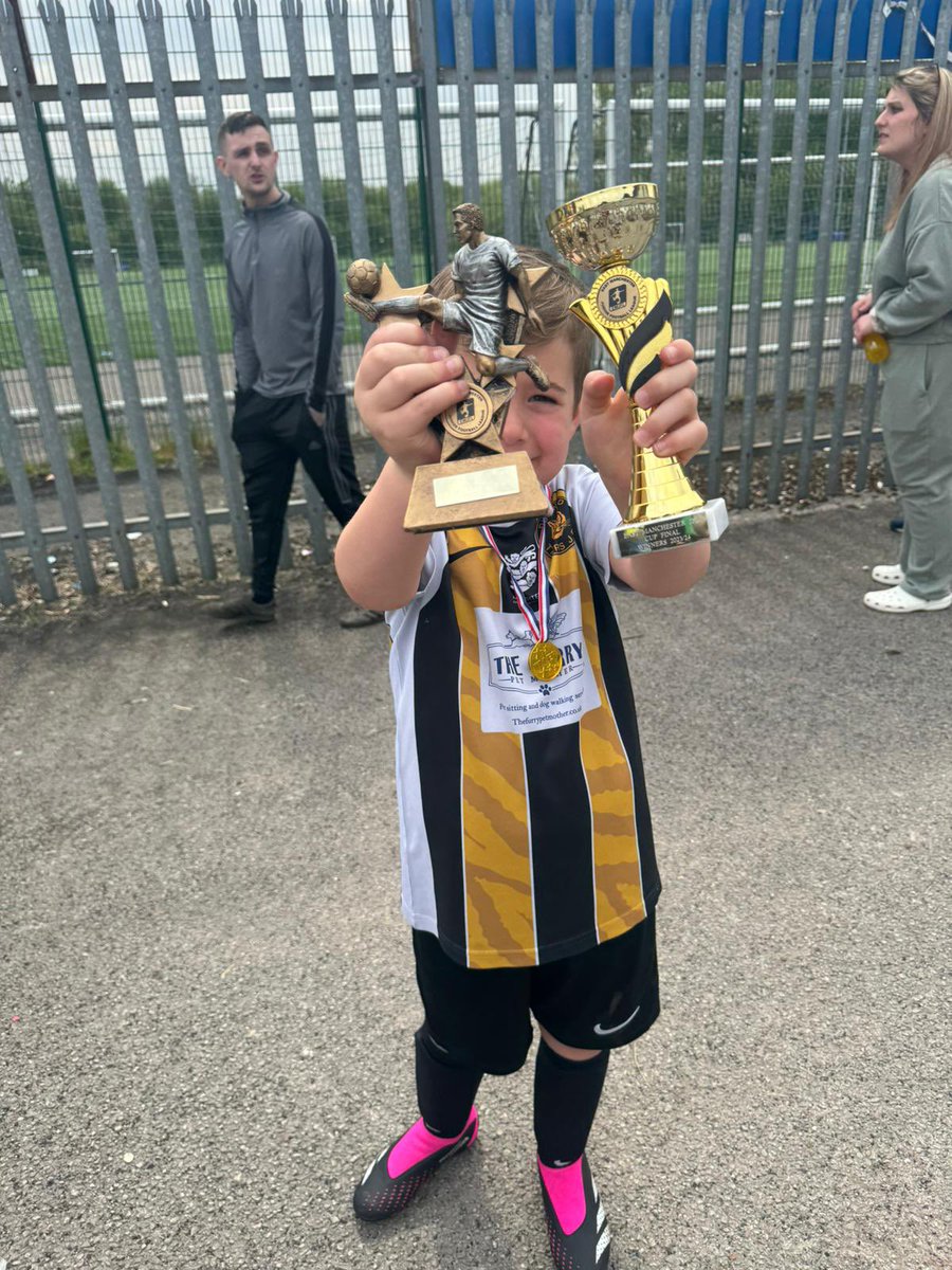 Well Done to Ethan (U7’s) on being awarded man of the match in today’s cup final victory! 👏🏼🏆