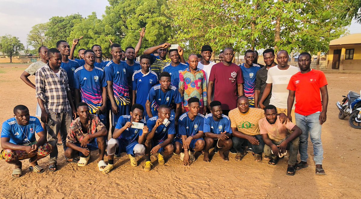 Profound gratitude to our enthusiastic supporters this evening for donating an undisclosed amount to both the technical and playing body for their resounding victory against Steadfast FC on MD25!!!
#lionsofthenorth #powersc #wecan #TogetherWeCan