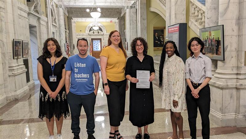 It was great to talk to councilmember offices last week w/ our partners in the Strengthening Families Through Behavioral Health Coalition. We must continue to invest in the School-Based Behavioral Health Program, which is a critical resource for DC children and teens.