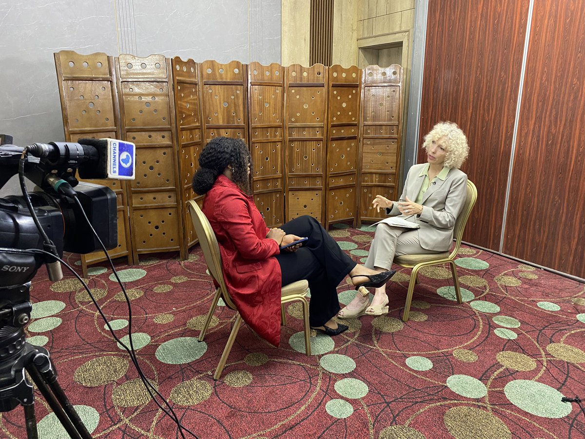 „The solar power resources in Nigeria are enormous!” Secretary of State @climatemorgan giving an interview with @channelstv with @gloria_ume on potential of 🇳🇬- 🇩🇪 cooperation in energy💡and climate 🌱 Details to follow 📺