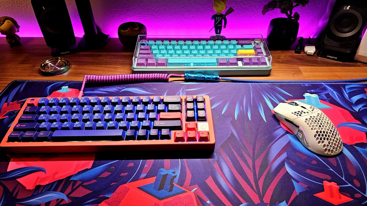 Who else has a keyboard fetish lol.