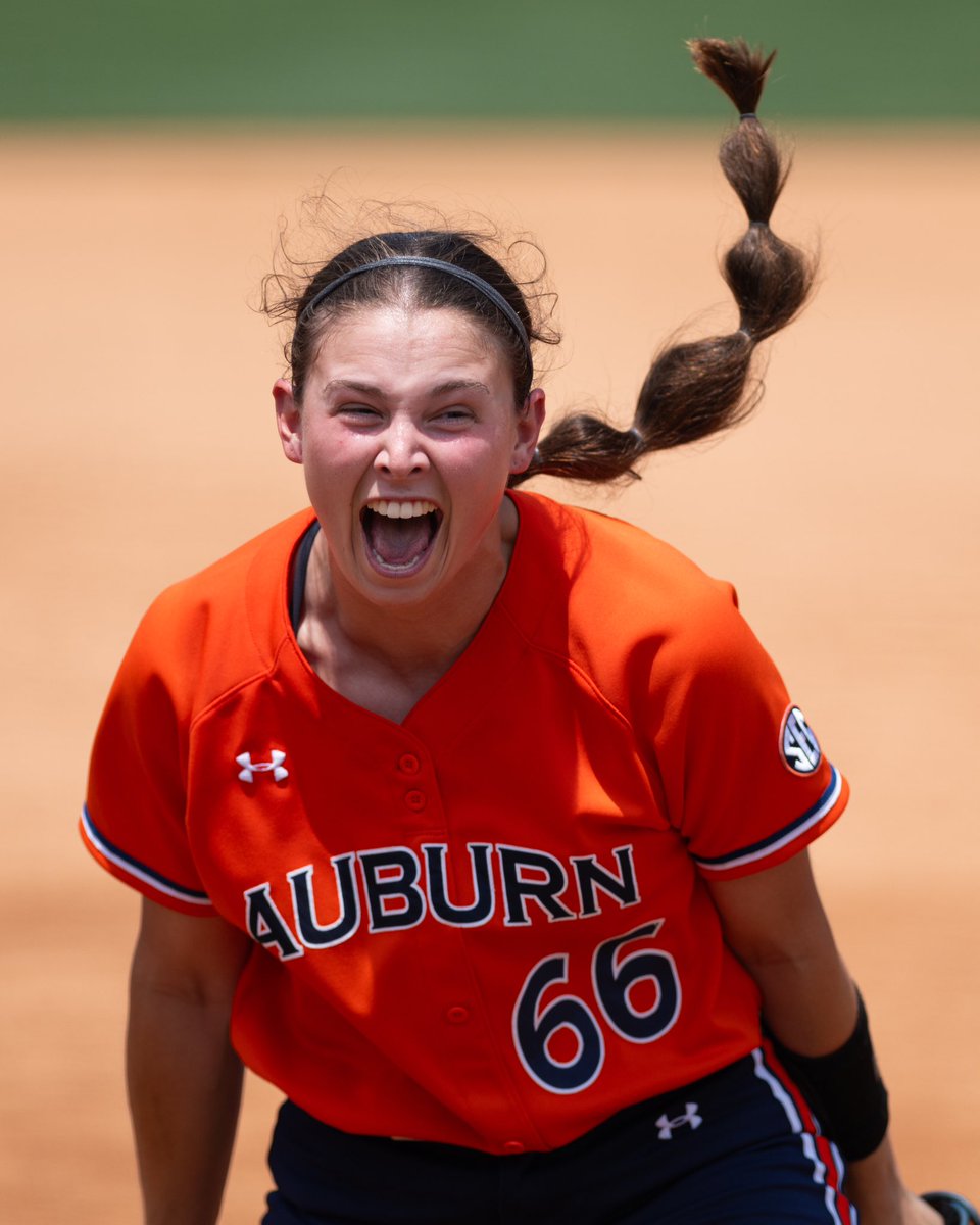 that feeling when you win the iron bowl of softball / @AuburnSoftball