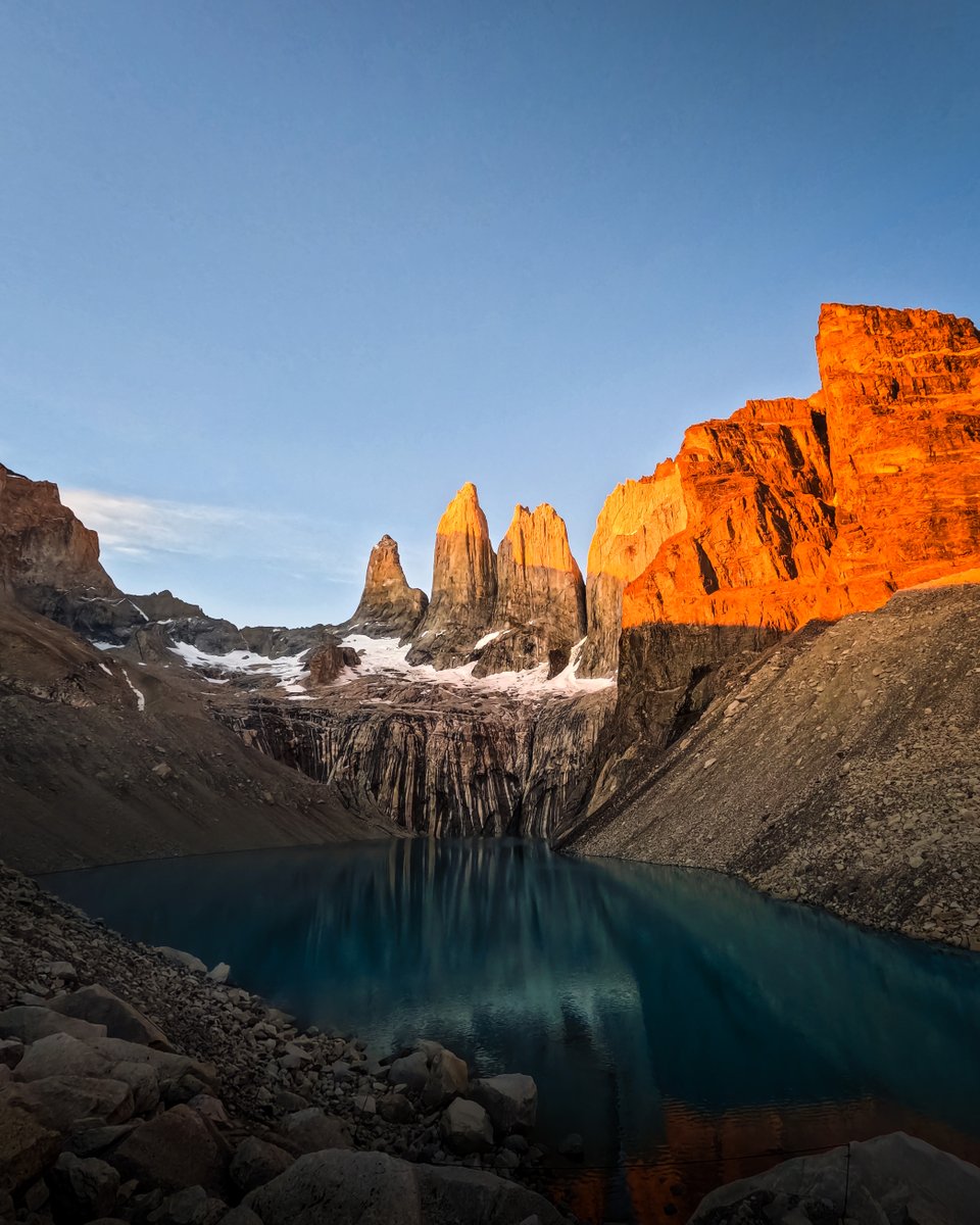 Photo of the Day: First light on the famous Torres de Paine 🌄 Captured with 27MP on #GoProHERO12 Black by #GoProAwards recipient Miriam Bando for $250.

#GoPro #Landscape #LandscapePhotography #TorresdePaine #Travel