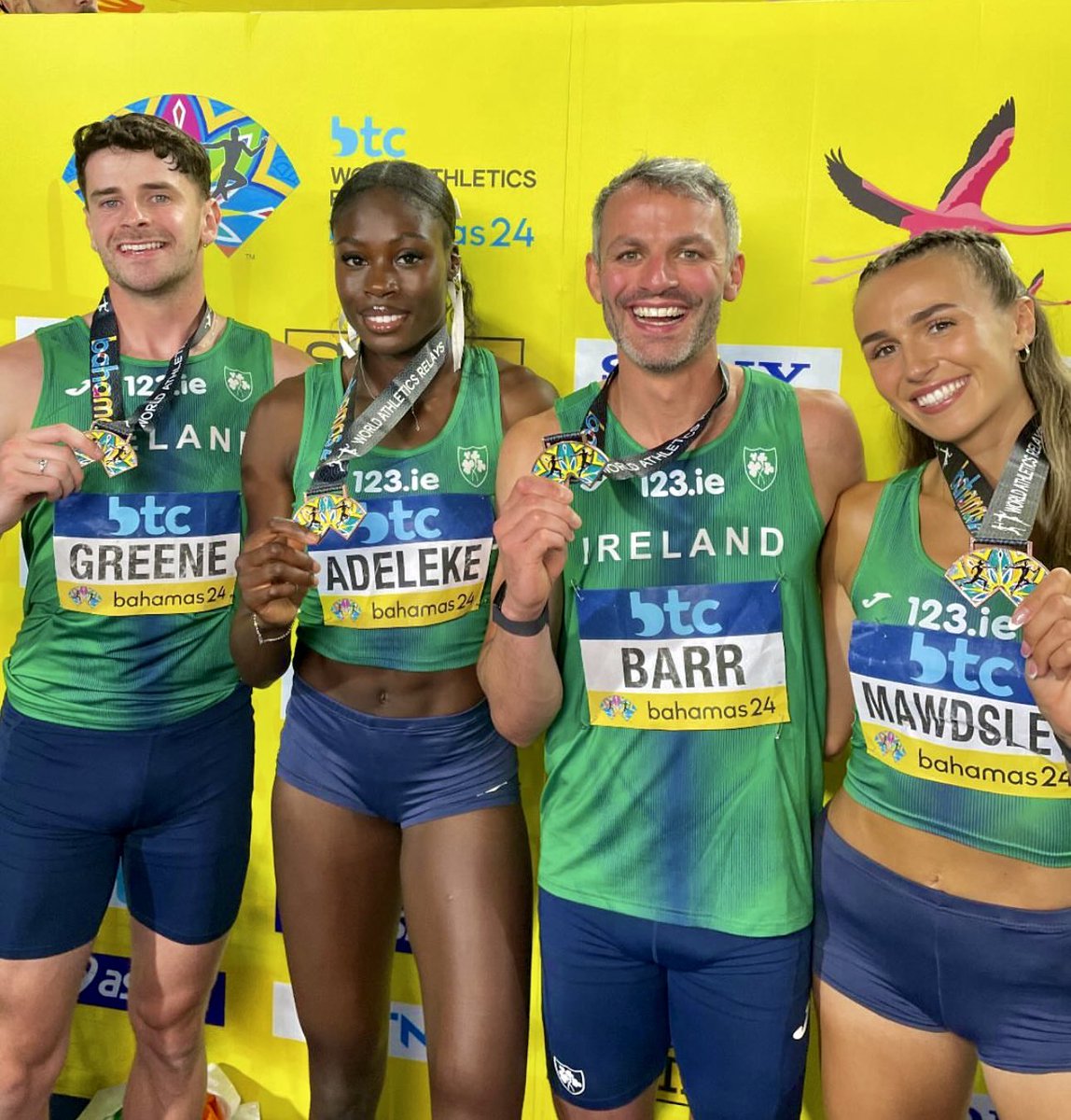 So proud of this team! Not just those who ran in the final but the whole squad and staff! We had a common goal and ensured we achieved it☘️ Thank you to everyone that’s been supporting! I really appreciate it💫
-3x National records
-Olympic qualifier in both relays.
-World🥉