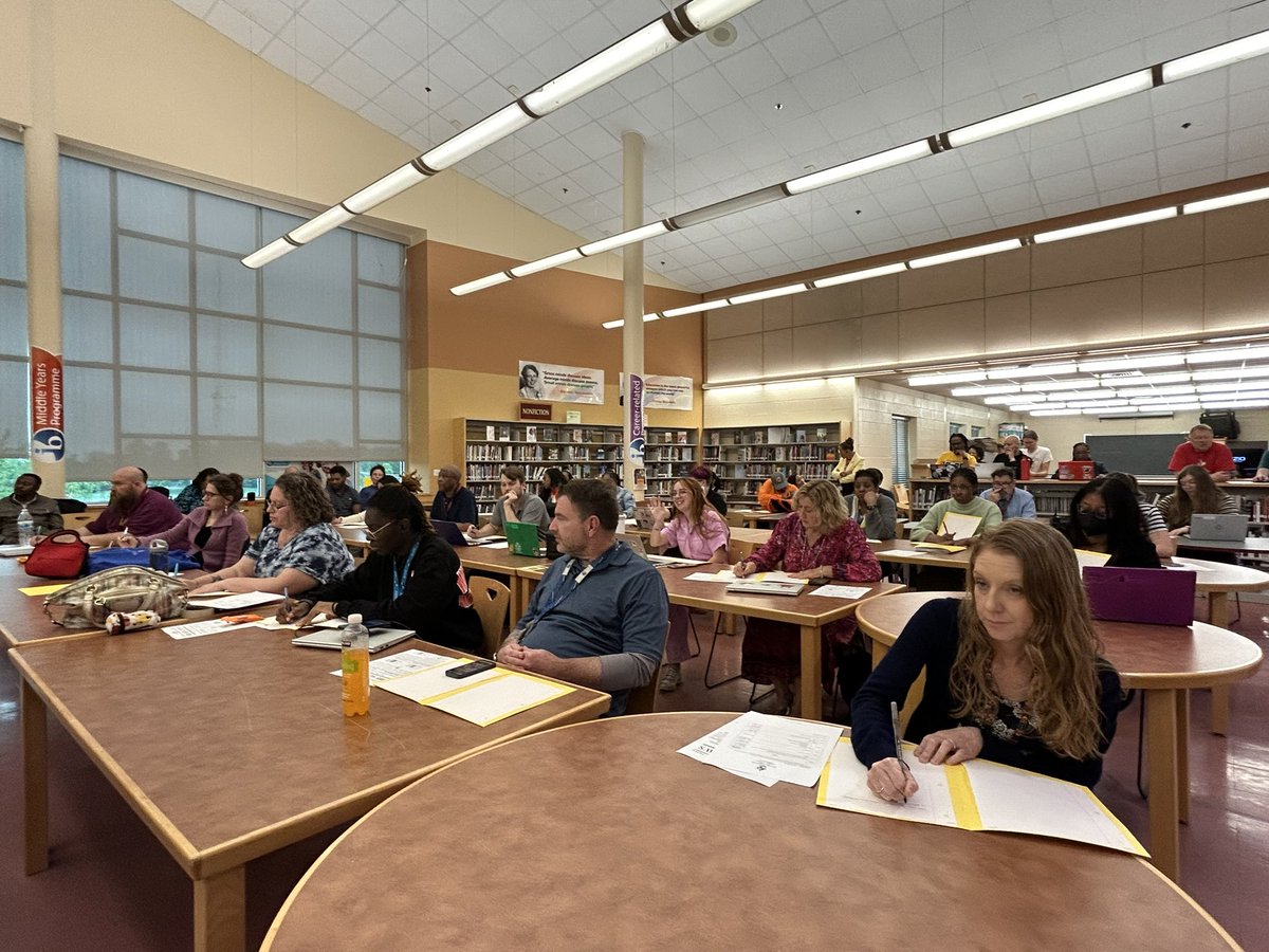NTHS_Titans's tweet image. Thank you to our wonderful physical education teachers for today’s fantastic faculty meeting #AvidStrategies #InteractiveNotebooks