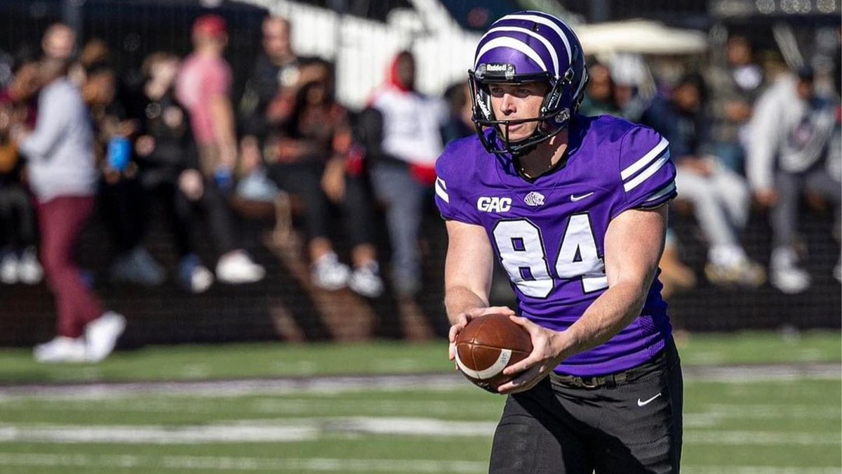 Riders Sign All-american Punter Joe Couch: The Saskatchewan Roughriders have signed Global punter Joe Couch.   Couch (5’11-210) spent three collegiate seasons (2021-23) at Ouachita Baptist University, playing in 29 games as a Tiger.… riderville.com/2024/05/06/rid… via @sskroughriders