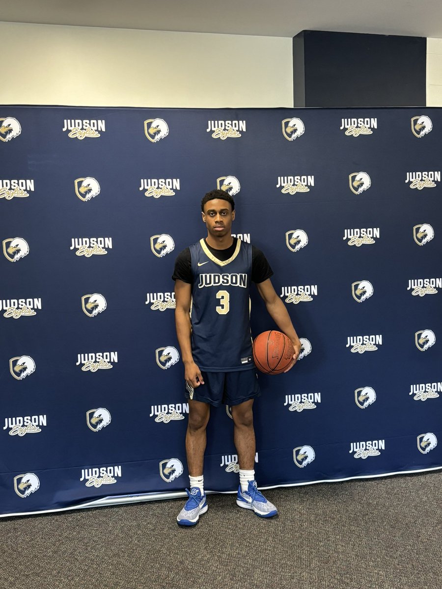 After a great official visit, I am blessed to receive an opportunity to play at the next level from Judson University @BarikOlden @CoachBruceBruce @KINGILLY723