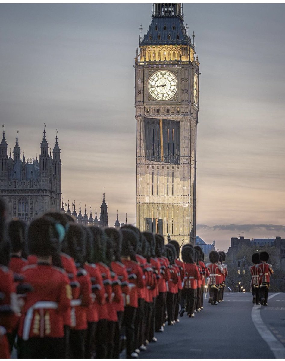 aquitainexox's tweet image. This time last year - utterly magnificent. If this isn’t worth fighting for I don’t know what is 🇬🇧❤️🇬🇧 #CoronationAnniversary