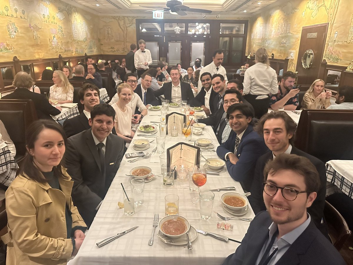 Great representation of the BIDMC #Neurosurgery team at the #AANS2024 in Chicago. We are already looking forward to a great meeting next year in Boston. #WhatMatters2Me #MedEd