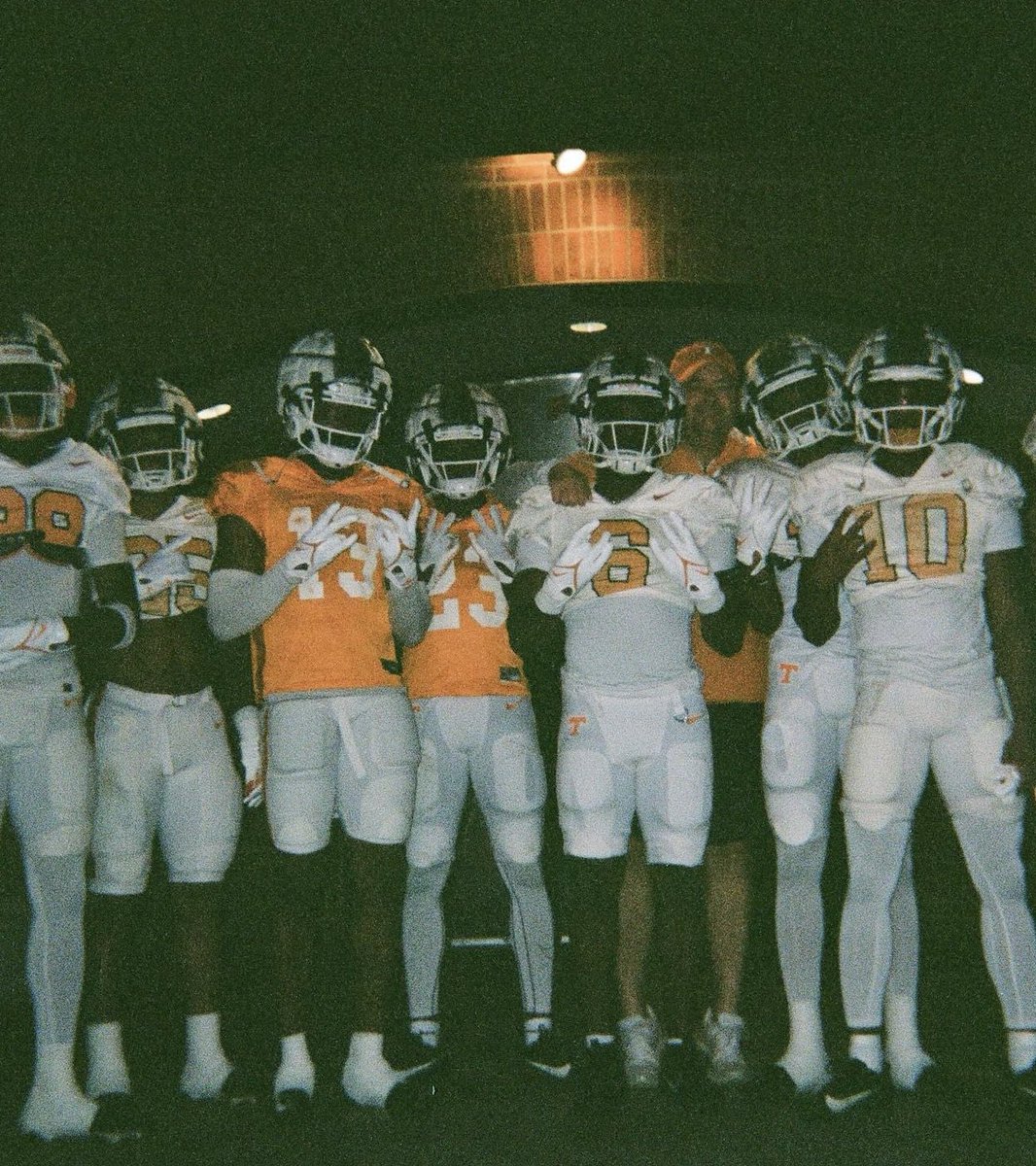 Khary Wilder (@wilderkhary) on Twitter photo Extremely Blessed and Honored to Receive My First SEC Offer to the University of Tennessee 🟠 <a href="/DLahmann_UTK/">Donovan Lahmann</a> <a href="/GregBiggins/">Greg Biggins</a> <a href="/adamgorney/">Adam Gorney</a> <a href="/ChadSimmons_/">ChadSimmons</a> <a href="/ChrisNTrevino/">Chris Treviño</a> <a href="/Serra__Football/">Serra Football</a> Extremely Blessed and Honored to Receive My First SEC Offer to the University of Tennessee 🟠 <a href="/DLahmann_UTK/">Donovan Lahmann</a> <a href="/GregBiggins/">Greg Biggins</a> <a href="/adamgorney/">Adam Gorney</a> <a href="/ChadSimmons_/">ChadSimmons</a> <a href="/ChrisNTrevino/">Chris Treviño</a> <a href="/Serra__Football/">Serra Football</a>