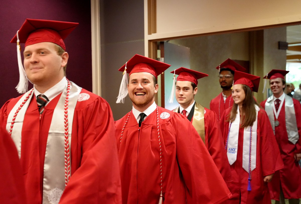 CCEE just gained 166 more alumni 🙌 Congratulations to all our graduates! We are so proud of you ❤️🤍 loom.ly/VhVRmIs