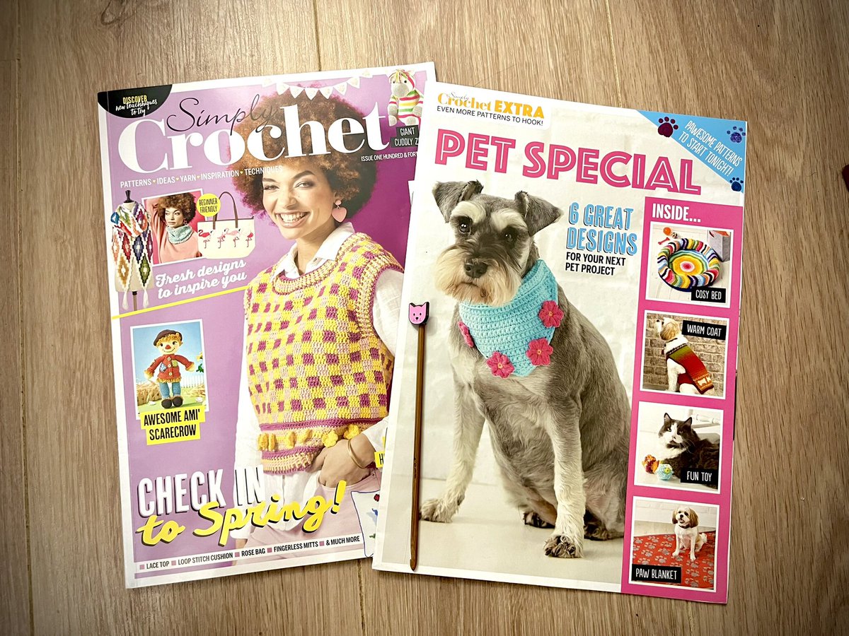 I ended up with this magazine by accident….& what a fabulous accident it is!! 🧶 Crochet, pet designs & a cat crochet hook! 🐾🐈 Purrfect! 👌🏼💜
#craftynat83 #crochet #simplycrochet #petspecial #lovecats😻 #crochethook #inmyelement #itwasmeanttobe❤️