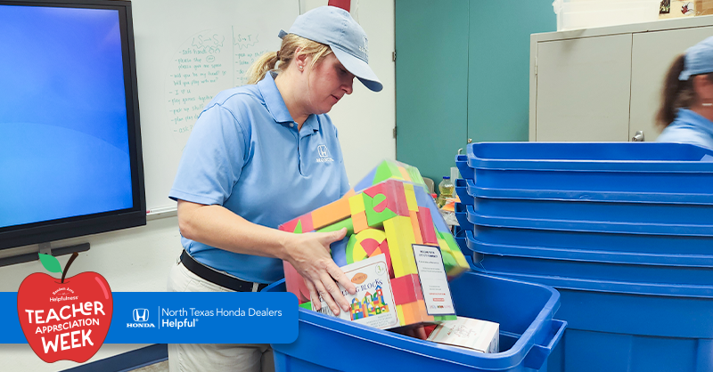 Grapevine Elementary School teacher Natalie Finch uses fun techniques like cooking and painting to help make her class more engaging. So, when we heard she needed some help with supplies, we decided to give her a Random Act of Helpfulness worth $5,000!