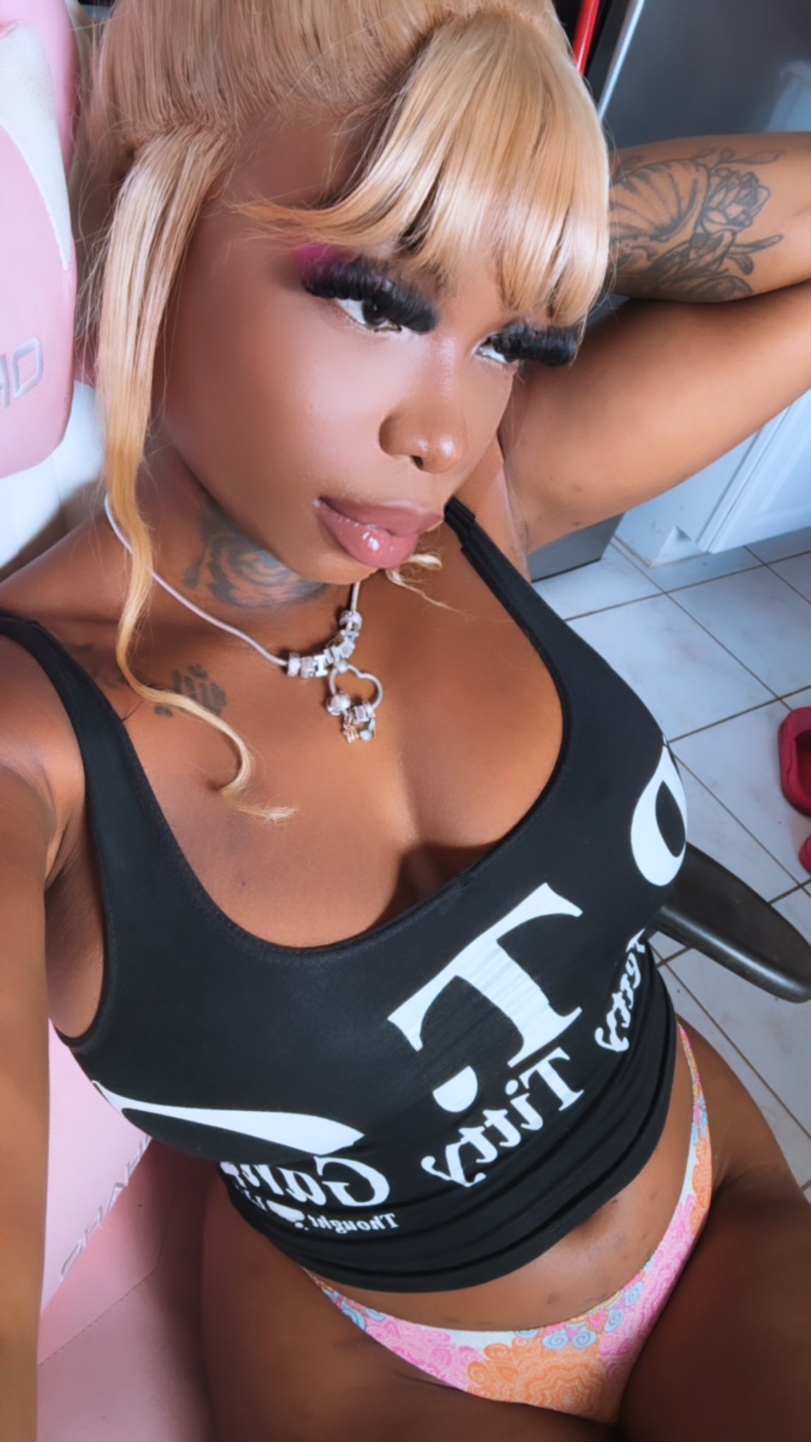 RussianCreamx on X: Da Russian Cream Is Back babe ? Did You miss me ?  t.co83OVG2EwSW t.co83OVG2EwSW Be sure to check my page  daily for content 😘 t.coq4ReGUVFjX  X