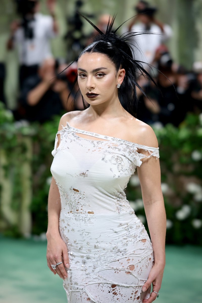.@charli_xcx at the 2024 #MetGala wearing a @marniofficial gown. More photos from the carpet: rollingstone.com/culture/cultur…
