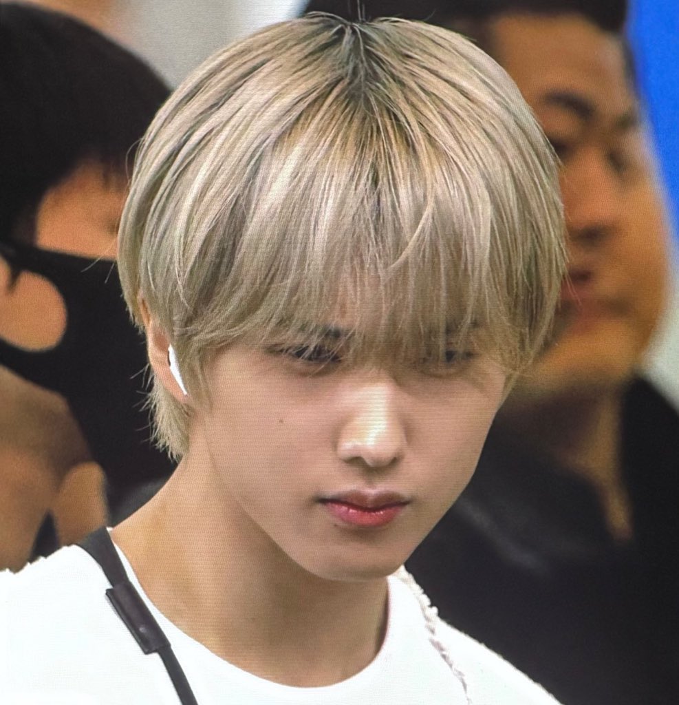 proxysung's tweet image. 🍯🌙💫✨