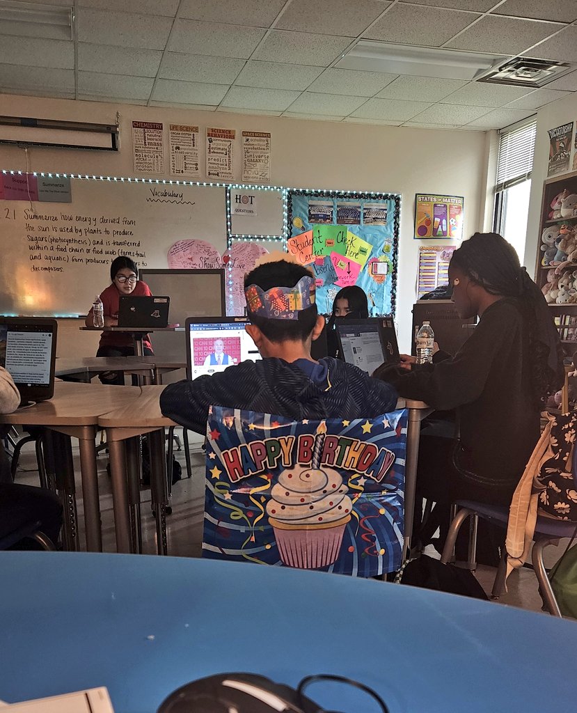 Taleah Chanel Jones (@teach6jones) on Twitter photo Celebrating birthdays is one of our favorites things to do in room 225!! 🥳 <a href="/BMSBobcats/">Broadview Middle</a> Celebrating birthdays is one of our favorites things to do in room 225!! 🥳 <a href="/BMSBobcats/">Broadview Middle</a>