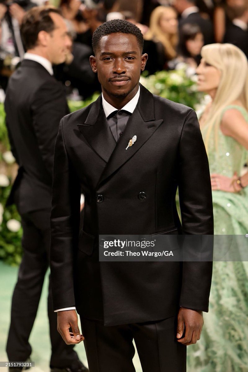 Damson Idris has arrived #MetGala