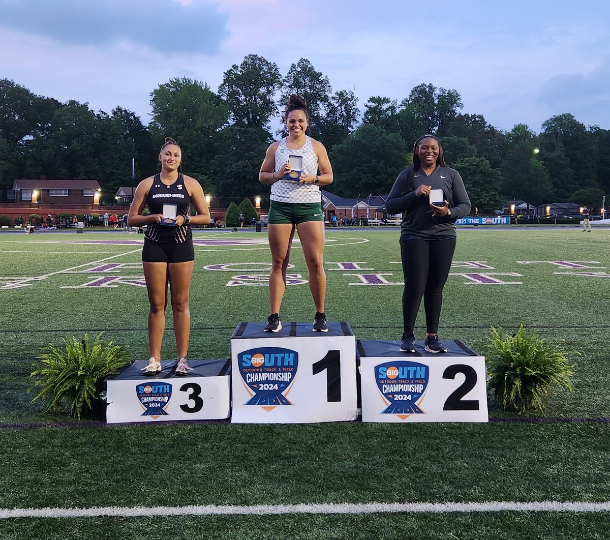 Upstate sees its fifth Spartan take the podium as Jessa Beach claims first in the women's hammer.

#SpartanArmy ⚔️