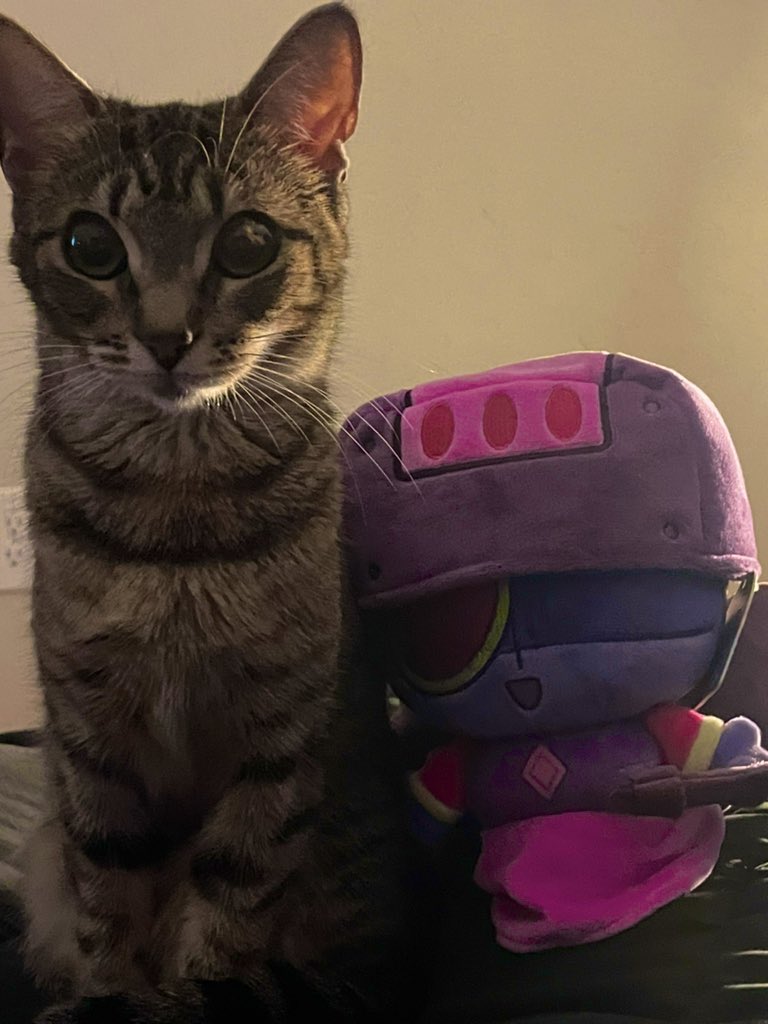 KadePixell's tweet image. Scarletta 1!1!1!1 :D they best friends