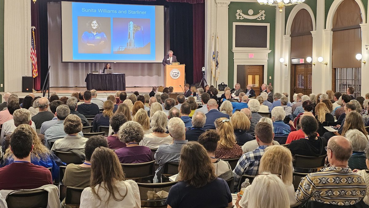NeedhamChannel's tweet image. A few pics from Night 1 of the Annual Town Meeting #TheNeedhamChannel #NeedhamMA #NeedhamTownMeeting ##townmeeting