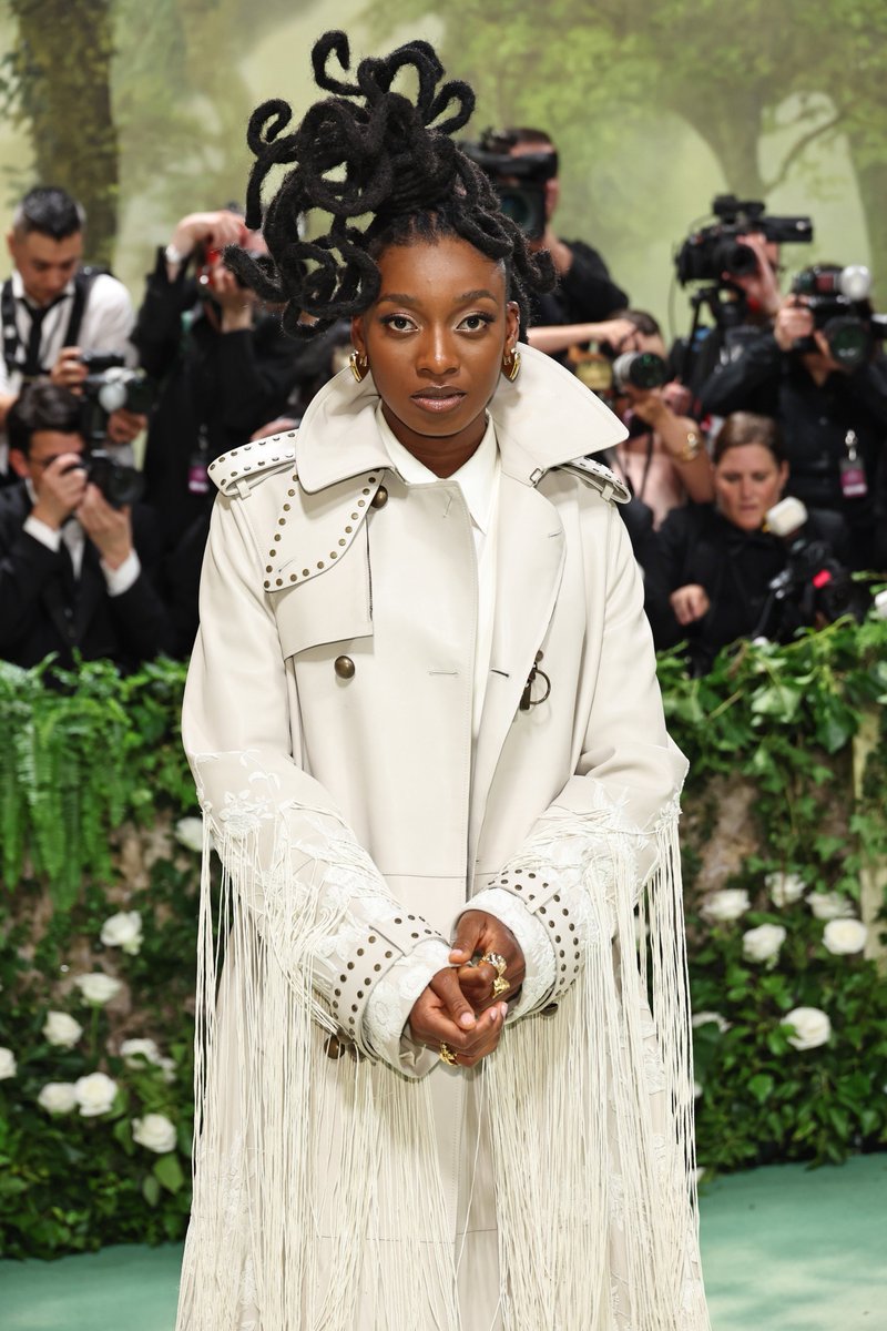 Little Simz #MetGala 📸