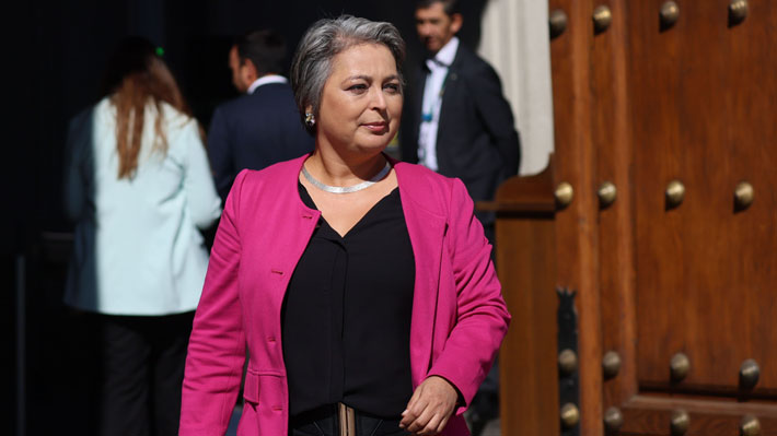 Radar_C_L's tweet photo. Excelente noticia para las mujeres: Ministra @jeannette_jara, anunció modificaciones al proyecto de sala cuna universal, eliminando el límite de 20 trabajadores por empresa. Además, confirmó plan para reducir la brecha salarial de género, donde las mujeres ganan un 27% menos #quesesepa