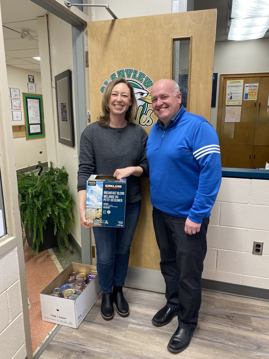 Food4KidsHalton's tweet image. Thank you to all who organized and donated to the Great Canned Meat Roundup 2024, @GLVPS😊

The value of the food that Food4Kids Halton can use is $100.00 Awesome work!!

 #FightingHunger #WeekendsWithoutHunger #SupportFood4KidsHalton #GoEagles