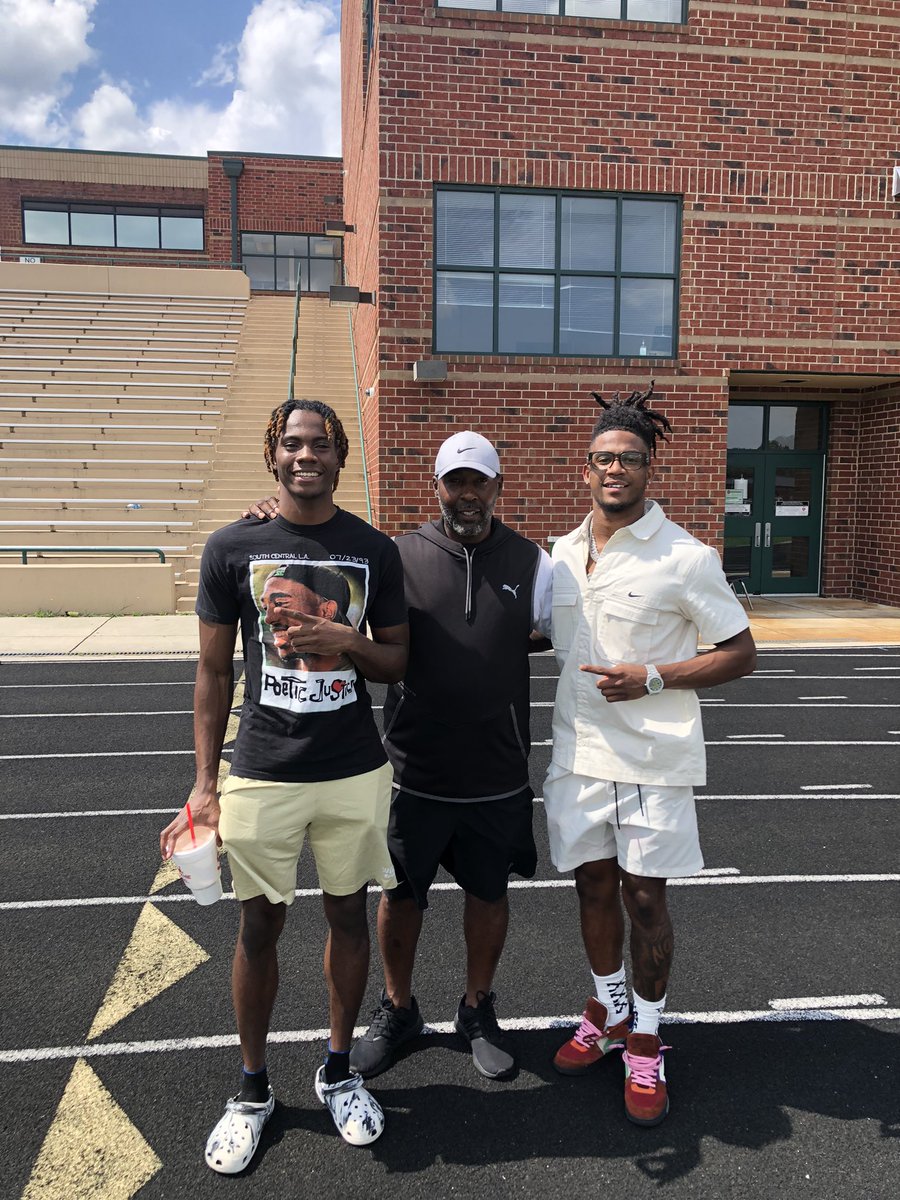 Coach Davis (@coach_davis22) on Twitter photo It was great to hang out with the Buford Alumni <a href="/isaiahbond_/">isaiah “007” bond</a> <a href="/iamrdg10/">Ryland Gandy</a> at Buford Track practice and Buford Football practice! <a href="/bufordathletics/">Buford Athletics</a> <a href="/TrackBuford/">Buford Track & Field</a> <a href="/BufordGAPrspcts/">Buford Prospects</a> <a href="/CoachApp35/">Bryant Appling</a> <a href="/CoachCondon16/">Gus Condon</a> <a href="/CoachDash/">Andrew Dasher</a> #Baller #SPEED It was great to hang out with the Buford Alumni <a href="/isaiahbond_/">isaiah “007” bond</a> <a href="/iamrdg10/">Ryland Gandy</a> at Buford Track practice and Buford Football practice! <a href="/bufordathletics/">Buford Athletics</a> <a href="/TrackBuford/">Buford Track & Field</a> <a href="/BufordGAPrspcts/">Buford Prospects</a> <a href="/CoachApp35/">Bryant Appling</a> <a href="/CoachCondon16/">Gus Condon</a> <a href="/CoachDash/">Andrew Dasher</a> #Baller #SPEED