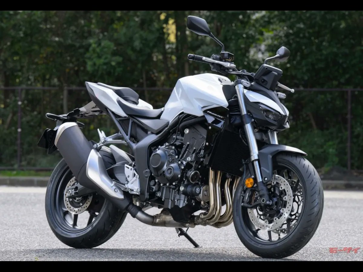 ホンダ新型CB1000ホーネットは「初めての大型バイクに選んでも安心して乗れます」開発者が明かす新型ホーネットの意外な側面 news.webike.net/motorcycle/372…