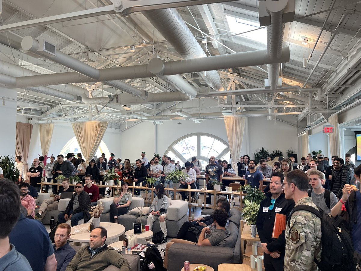 300+ veterans, military contractors, and engineers just spent 48 hours hacking AI defense tech

Someone built a laser cannon and the CIA showed up.

Here’s what we saw at the <a href="/cerebral_valley/">Cerebral Valley</a> National Security Hackathon by <a href="/CIA/">CIA</a> x <a href="/ShieldCapVC/">Shield Capital</a> x @anduriltechx x <a href="/foundersfund/">Founders Fund</a> (🧵):