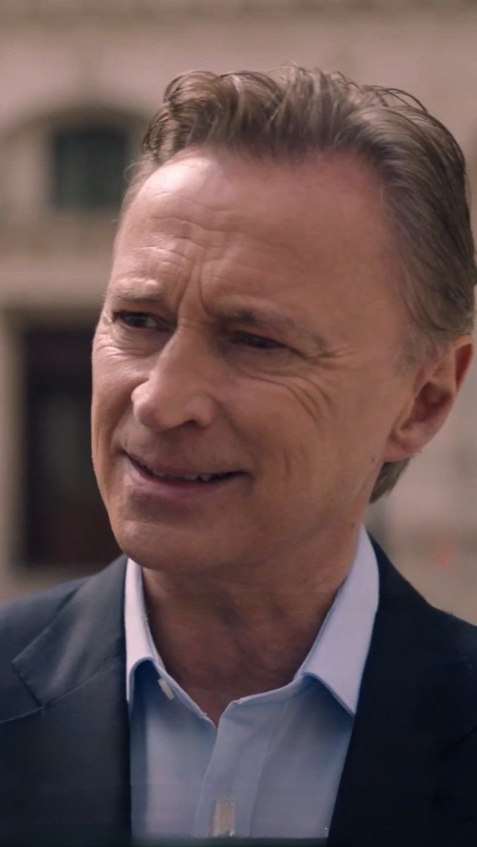 Hi Dearies!🤗🥰😊 Just putting this here for no apparent reason. Just because I can. I hope you are all doing well. Sending hugs🤗 #RobertCarlyle #dearies #AllDearies