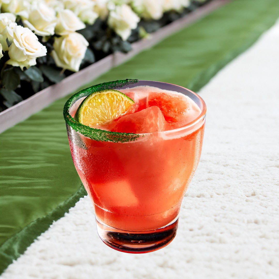 Dave & Buster's tweet media