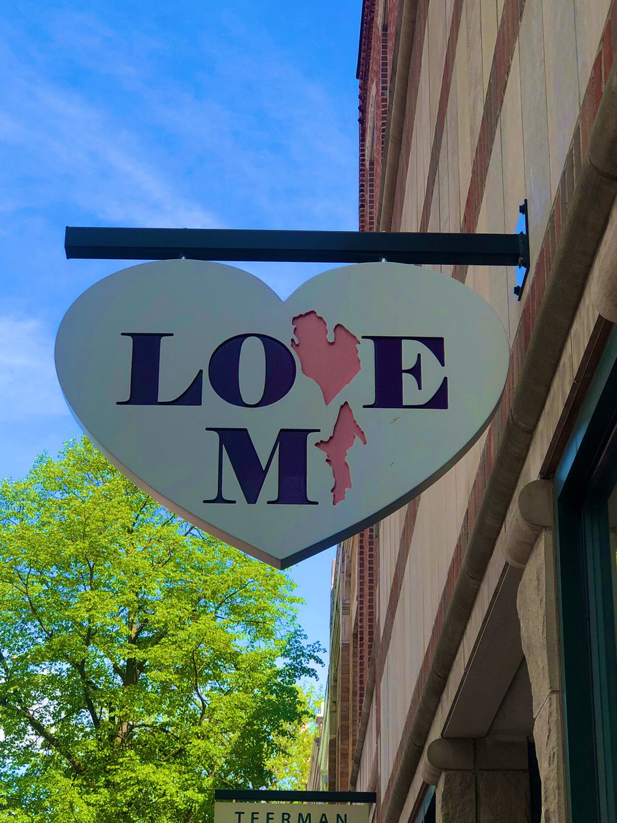 Love come from Holland MI
#Holland #Michigan #MichiganState #business #LogoDesign #downtown