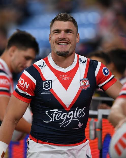 According to @Danny_Weidler the Panthers may take a look at the Roosters Angus Crichton if they miss out on the signature of David Fifita.
What do you think of that idea @PenrithPanthers supporters? 
#PantherPride