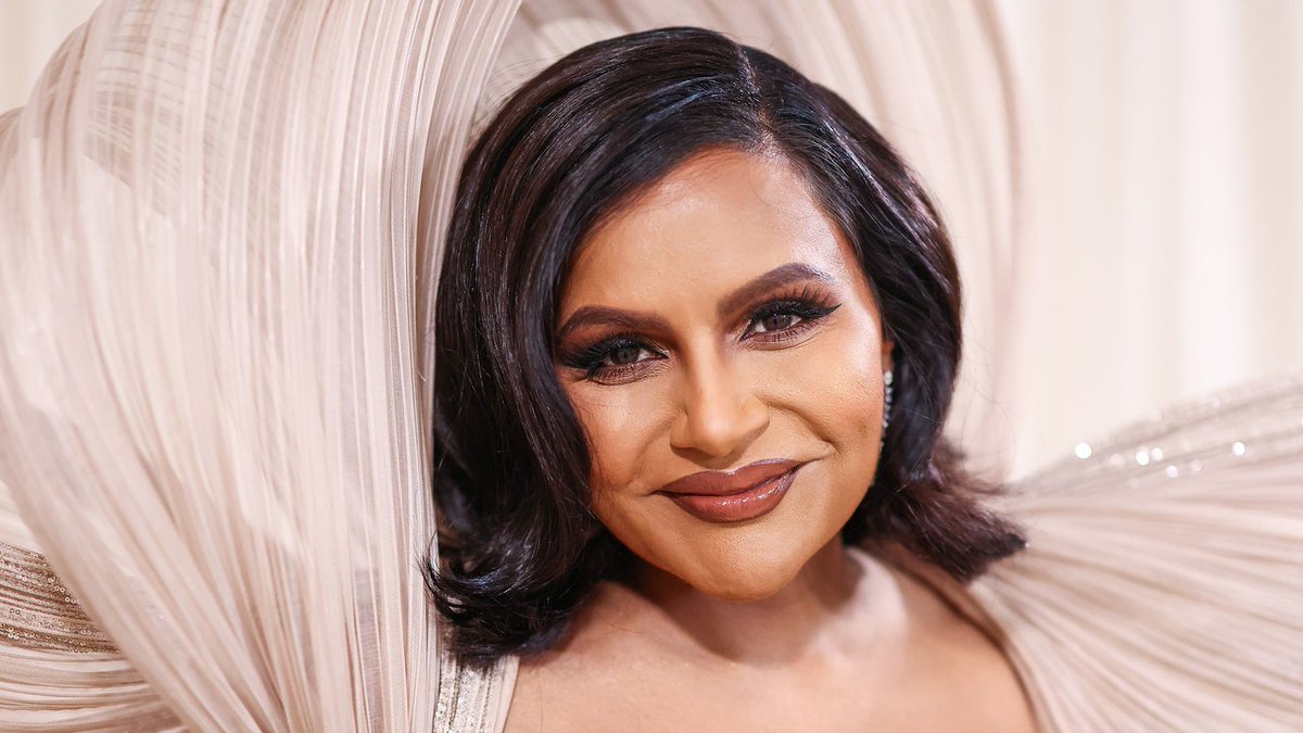 Mindy Kaling Had The Most Unique Take On the Met Gala Dress Code glmr.co/wpMdwE5