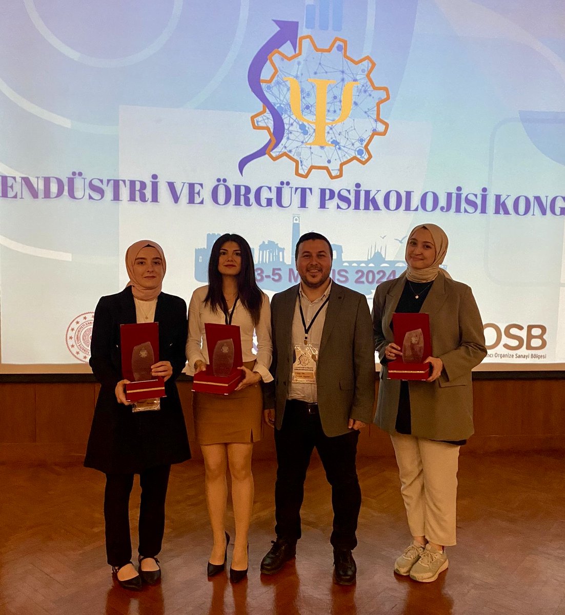 1. Endüstri ve Örgüt Psikolojisi Kongresi’nden Ödüllerle Döndük!