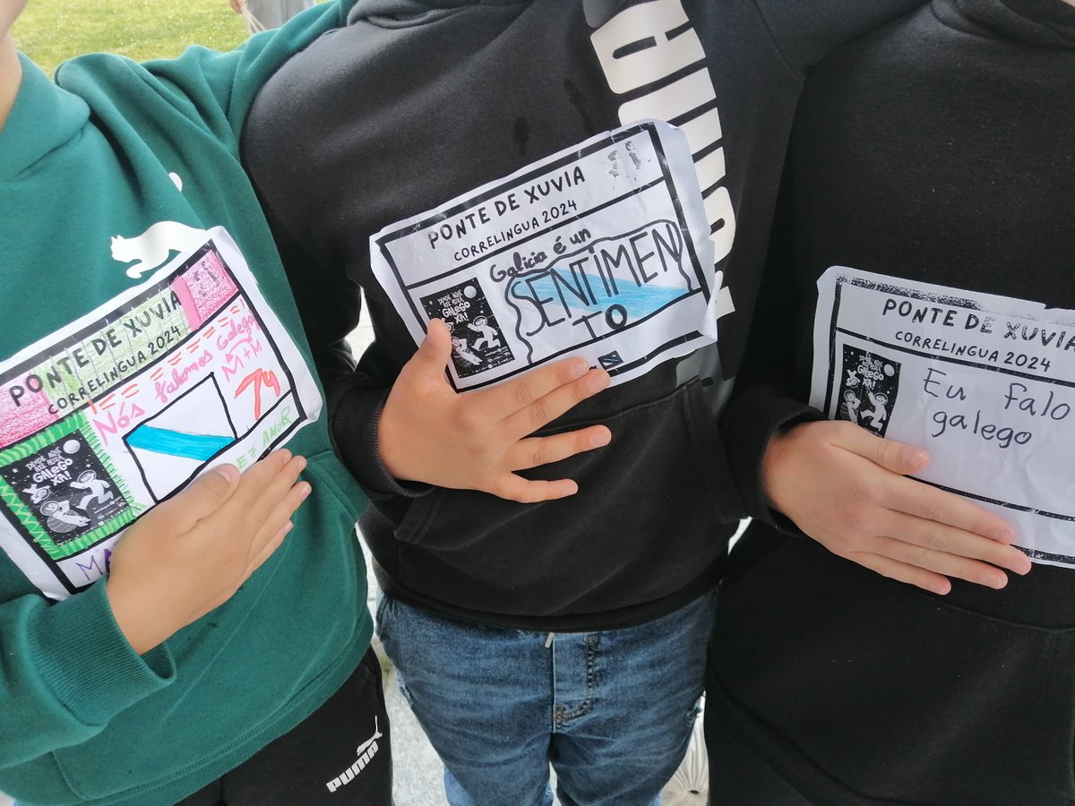correlingua's tweet photo. Hoxe tivemos un día moi completo: moita festa en Narón con @AGramolaGominol e a presentación da que haberá en Lugo o mércores.
Pero non paramos: mañá corremos por Bueu!🎉
@amesanl @asocpedagoxica @CIGEnsino #concellodenaron https://t.co/dpE84QGKRp