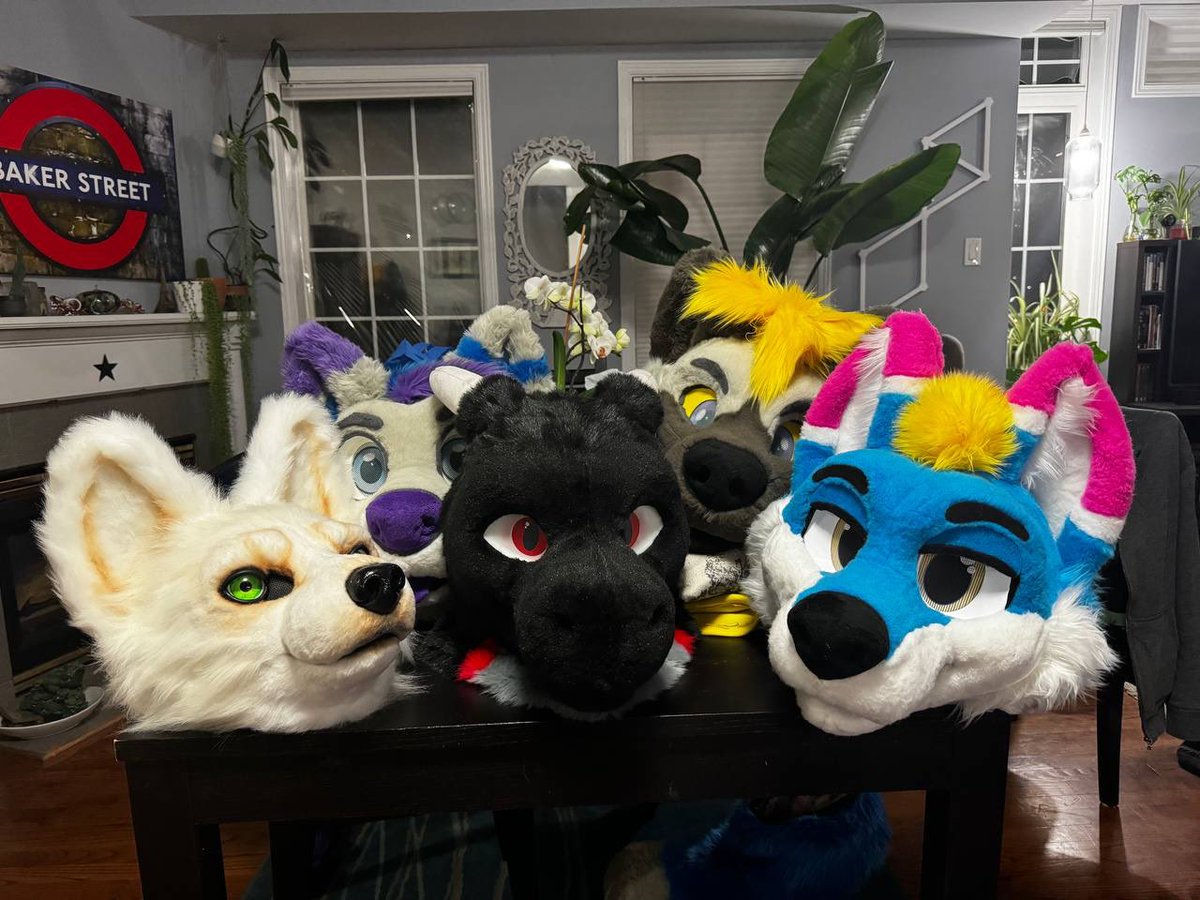 Fluffy gang at my fursuit unboxing, was great seeing friends for a fun night! #fursuiting 

Left to right: <a href="/GhostWGS/">Taibhse</a> <a href="/Jastes33/">Jastes 🔜 MFF?/FE</a> <a href="/AmyteMusic/">Amyte | WAKNM EP releases 08.01.2025!</a> <a href="/TonicYeen/">Yeen & Tonic</a> <a href="/bighuskybutt/">Mellhouse</a>