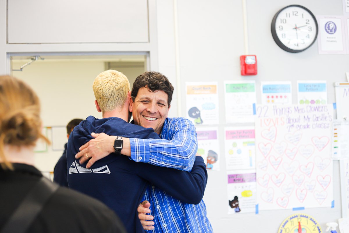 Hope you get the chance to hug your favorite educator this week for #TeachersAppreciationWeek. Did you know you could nominate your teacher to win our Teacher of the Month award? You can nominate your favorite teacher NOW at hubs.li/Q02wfNZz0.