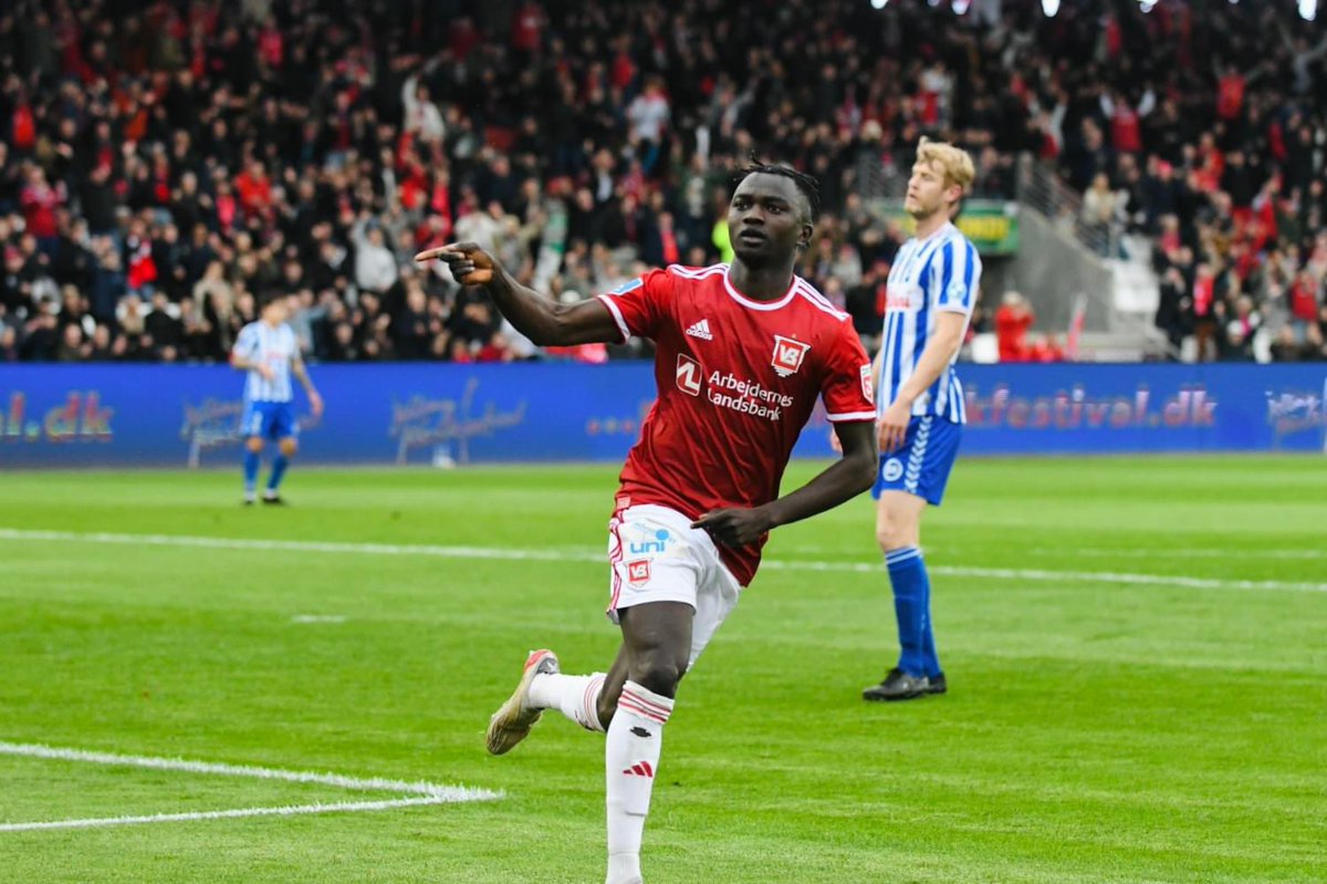 🇬🇲 Musa Juwara scored and assisted in a 3-2 win over @Odense_Boldklub today. ⛳️ 4 matches ⚽️ 2 goals 🅰️ 2 assists Juwara failed to score or assist only once against Odense since joining Vejle Boldklub last summer. He spent 5 months with OB without a game.