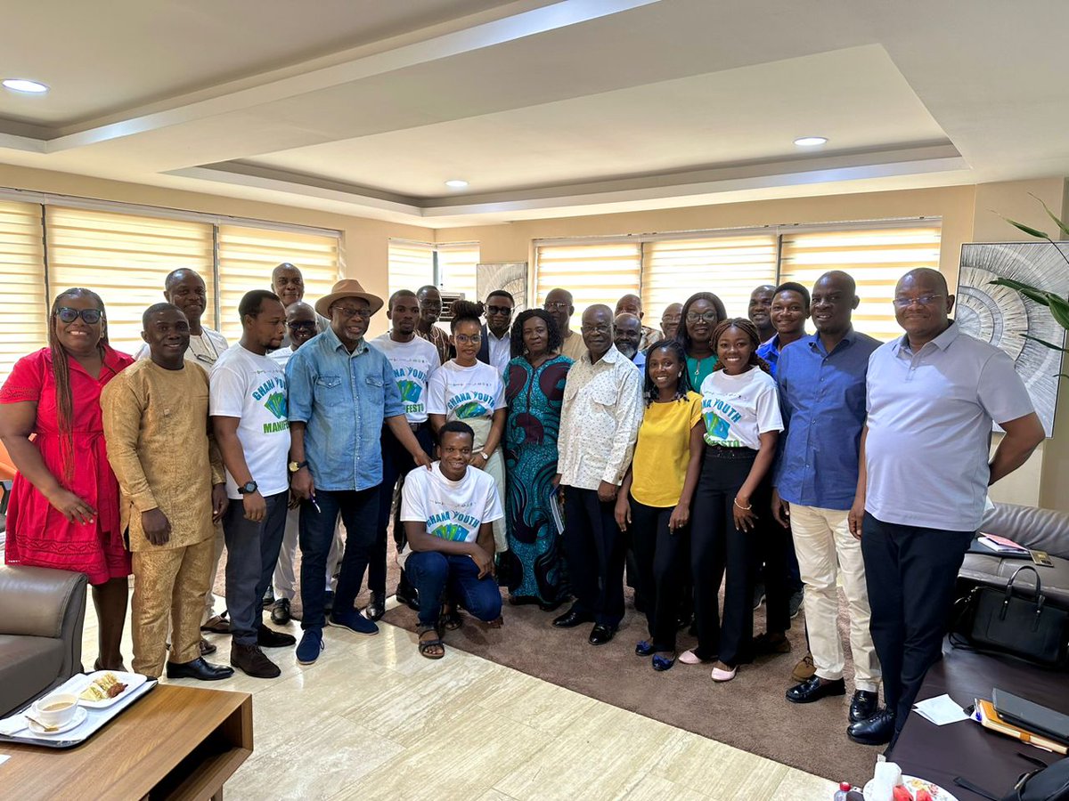 The team was honoured to engage key executives of the party including Chair of the NDC Manifesto committee Prof Danso Boafo,Vice Presidential Candidate-Prof Jane Naana, Former Minorityleader Haruna Iddrisu,the Director of Elections Elvis Ankrah and others #gym2024 #ELECTION2024